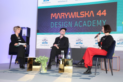 Ewa Mierzejewska, Tomasz Pągowski i Dorota Gardias podczas dyskusji MARYWILSKA 44 DESIGN ACADEMY