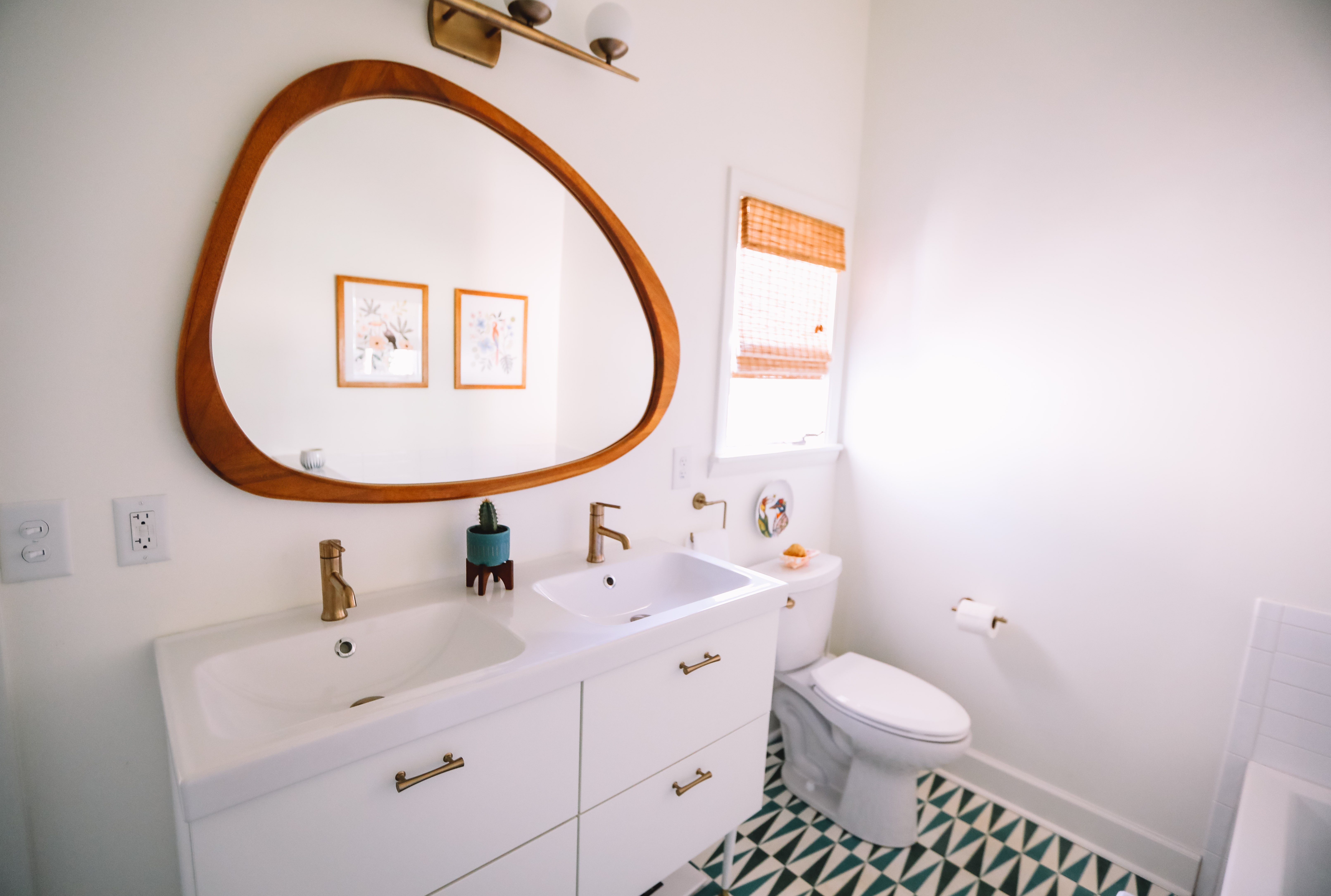 house-method-FssgtQxo2xc-unsplash