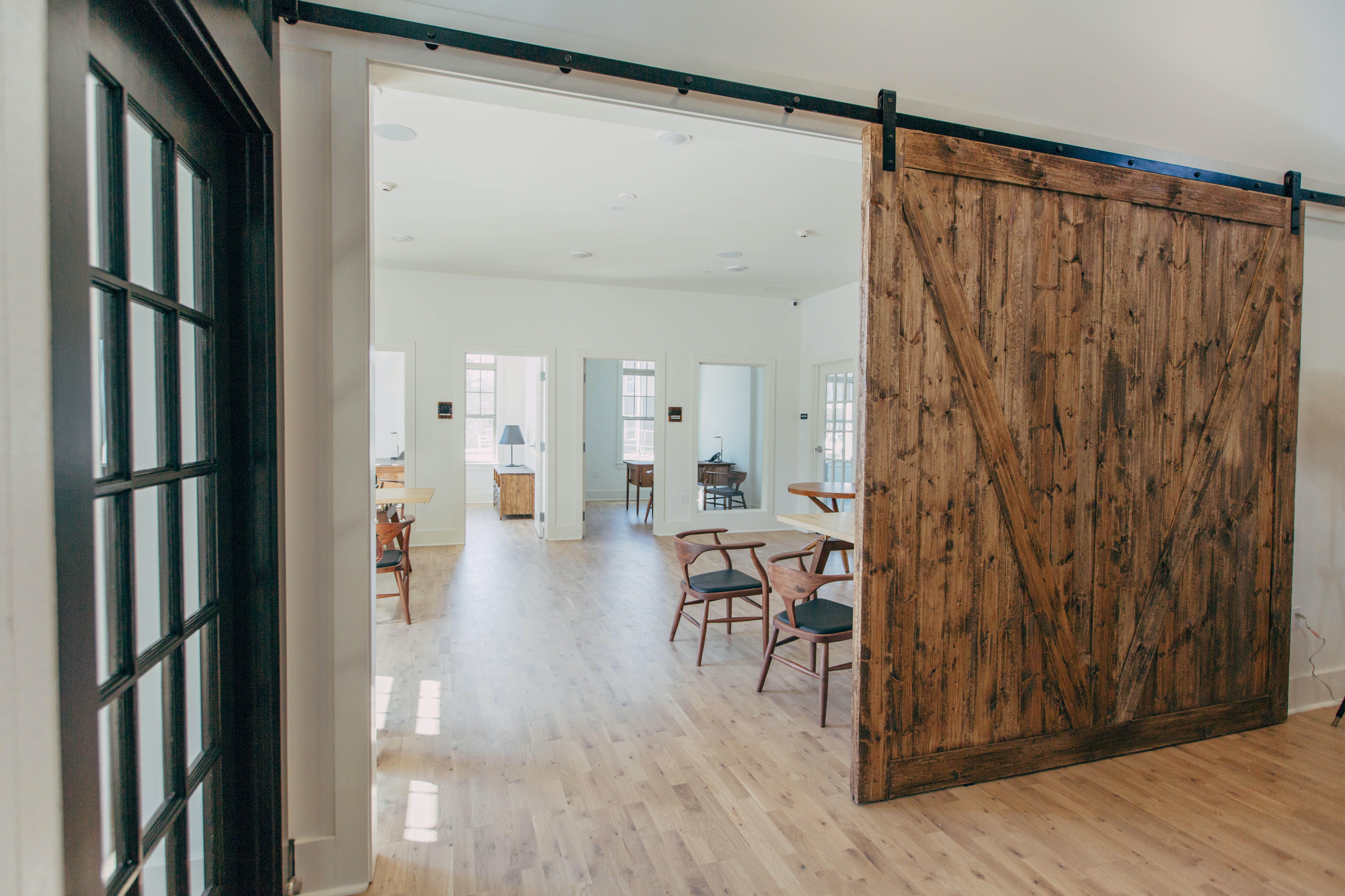 michael-browning-FITn9PRKyco-unsplash